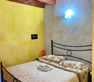 Uta House | Pet-Friendly Retreat at Agriturismo Su Niu with Pool
