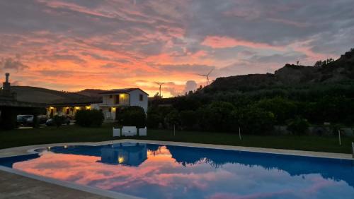 San Demetrio Corone House | Pet-Friendly Retreat at Agriturismo Trappeto Vecchio
