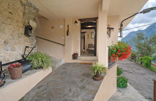 Nasino House | Unforgettable Stays at Nonna Annetta: 10/10 Guest Rated!