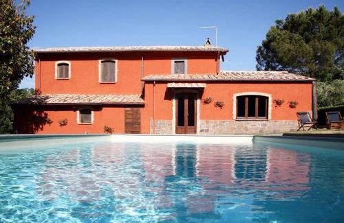 Bagnoregio House | Discover Agriturismo Val di Coreto: Family-Friendly Retreat