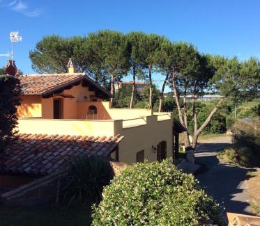 Grotte di Castro Bed & Breakfast | Relax at Agriturismo Vallesessanta with Oceanfront Views