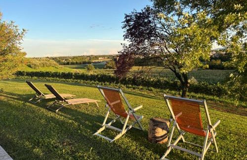 Villa di Molvena House | Relaxing Agriturismo Vecio Portico with Hot Tub & Kitchen