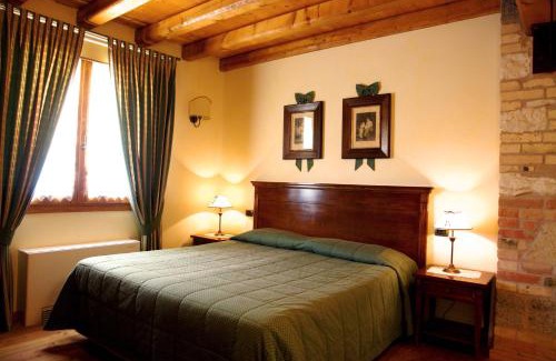 Valdobbiadene House | Top-Rated Agriturismo Vigneto Vecio with Family-Friendly Perks