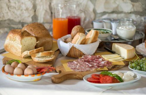 Valdobbiadene House | Top-Rated Agriturismo Vigneto Vecio with Family-Friendly Perks