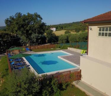 Montelaguardia House | Relaxing Oceanfront Retreat at Agriturismo Villalta