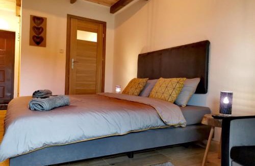 Chotyniec Apartment | Agrochalupki: 10/10 Stay with Pool and Pet-Friendly Options