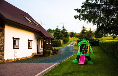 Baligrod Ski Chalet | Oceanfront Bliss at Agronoclegi "Na Równi" – Rated 9.7/10