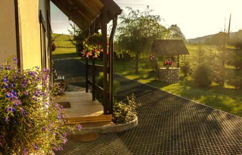 Baligrod Ski Chalet | Oceanfront Bliss at Agronoclegi "Na Równi" – Rated 9.7/10