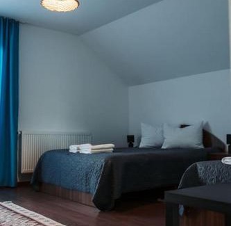 Cupseni Villa | Discover Agropensiunea Pe Poderei with Cozy Fireplace