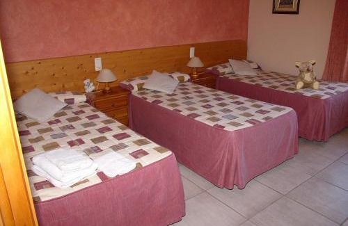 Avinyonet del Penedes House | Relax at Agroturisme Cal Jeroni: Pet-Friendly Oceanfront Stay
