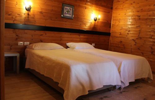 Mbrostar-Urë House | Discover Oceanfront Comfort at Agroturizem Bylis