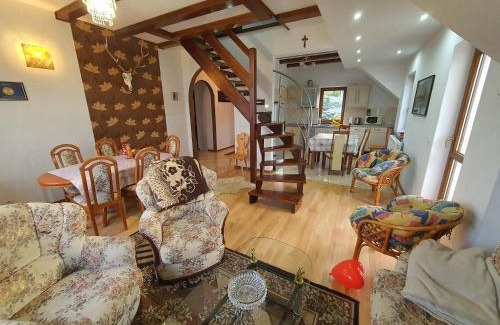Lipnica Cabin | Pet-Friendly Agroturystyka Dobri mól with Ocean Views