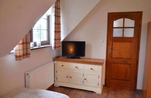 gmina Fredropol House | Discover Agroturystyka Leśny Potok: Child-Friendly Retreat
