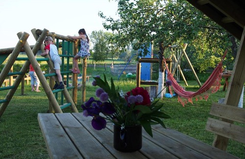gmina Srokowo House | Top-Rated Agroturystyka Lolkowo with Breakfast & Kitchen Amenities