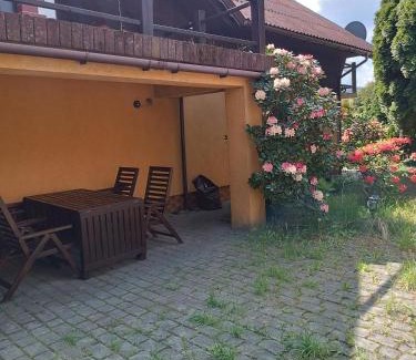 Jaroszowice Apartment | Family-Friendly Agroturystyka Rudy Kocur in Jaroszowice