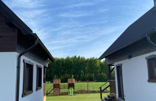 Debogory Apartment | Tranquil Agroturystyka: Cozy Cottage by the Lake