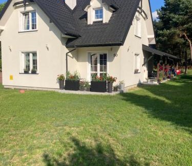 Susiec House | Guest Rated 9.6: Agroturystyka u Sylwii - Pet Friendly Escape