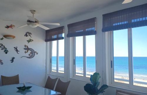 Los Arenales del Sol Apartment | Oceanfront Retreat at Agua Marina - Guest Rated 9.8/10
