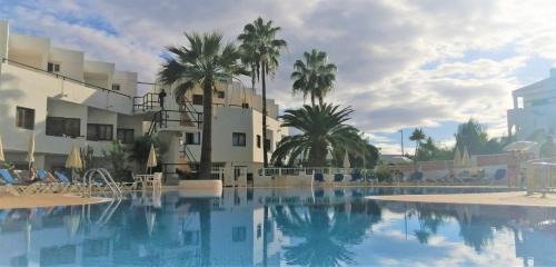 Callao Salvaje Apartment | Oceanfront Getaway at Agua Viva Beach - 4-Star Retreat