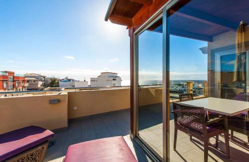 El Cotillo Apartment | Oceanfront Aguamarina: Guest Rated 9.8/10 in Paradise