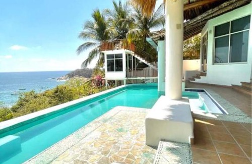 San Vicente Lachixio Apartment | Discover Aguamiel: Family and Pet-Friendly Retreat