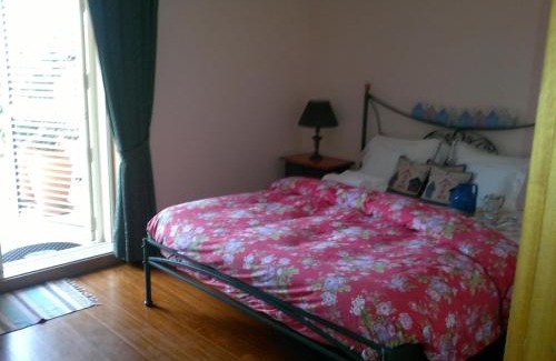 Aguda Apartment | Beachfront Aguda Apartment: 4-Star Family-Friendly Escape