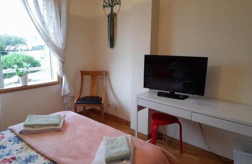 Aguda House | Family-Friendly Aguda Mar with Restaurant & Pet Amenities