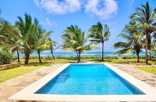 Mtwapa House | Premium Ahadi Villa with Pool and Private Beach Access