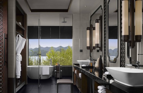 Chun'an Hotel | Experience Ahn Lan Qiandaohu: 5-Star Pool & Spa Retreat