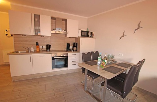 Norddeich Apartment | Experience Ahoi: Waterfront Family Getaway with Ocean Views