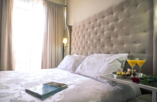 Kfar Vradim Cabin | Experience Ahuzat Van Gogh: Pool, Breakfast & 9/10 Rated