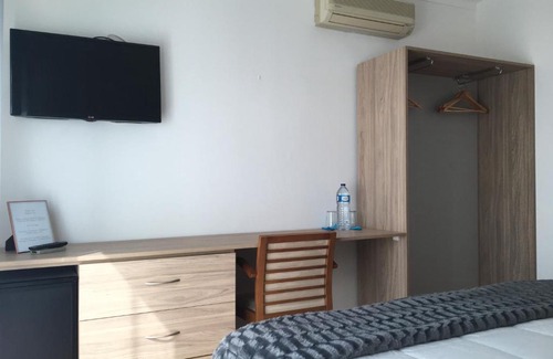 Olhao Bed & Breakfast | Pet-Friendly Ahvillas - Cerro Azul with Pool & Great Reviews