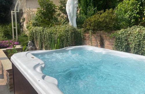Ottiglio Apartment | Discover Ai Leoni Ruggenti: Secret Garden with Monferrato Views