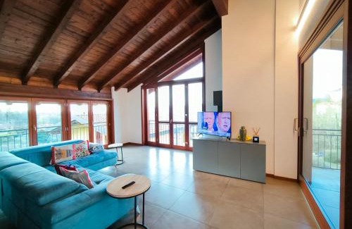 Vignone Apartment | Discover Ai Mughetti: Family-Friendly with Hot Tub Access