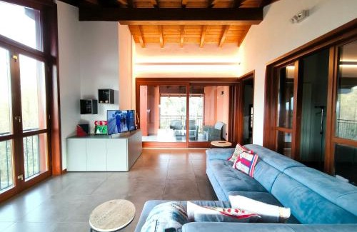 Vignone Apartment | Discover Ai Mughetti: Family-Friendly with Hot Tub Access