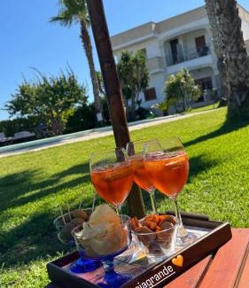 Uggiano la Chiesa Bed & Breakfast | Discover Aia Grande: Oceanfront Escape with Great Amenities