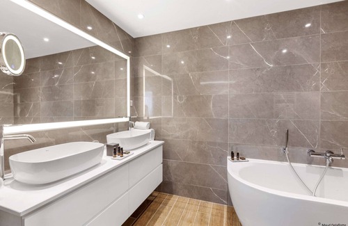 Margny-les-Compiegne Hotel | Experience Aiden by Best Western T'aim Hotel Compiègne