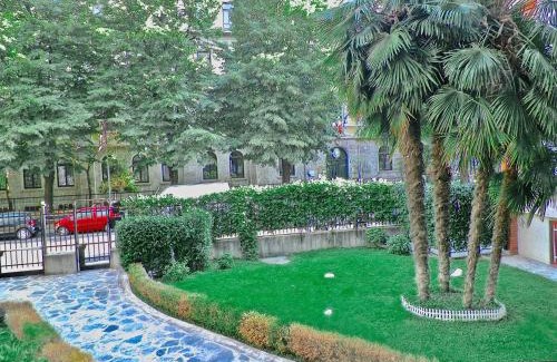 Stadera House | Pet-Friendly Aiello Suites Executive with Breakfast Options