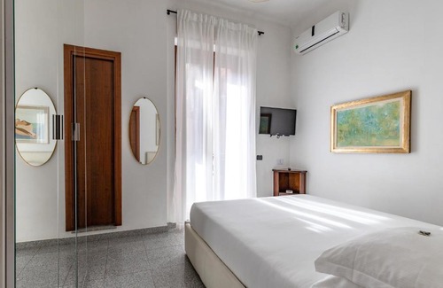 Stadera House | Pet-Friendly Aiello Suites Milan with Restaurant & Breakfast