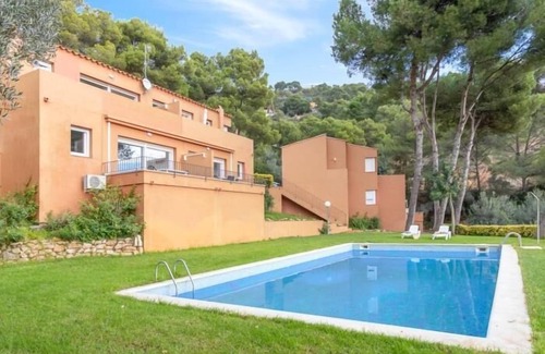 Aiguablava Apartment | Discover Aiguablava Apartments: Pet-Friendly Retreat & Pool