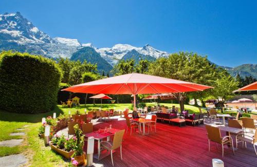 Les Bossons Hotel | Experience Aiguille du Midi - Hotel & Restaurant Retreat