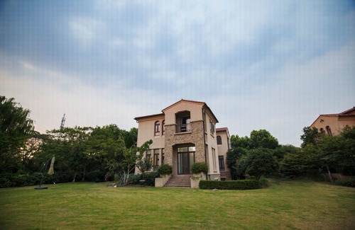Qingpu Villa | Discover Aijupai Homeparty Prickeln Villa with Family Amenities