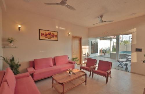 Ujjain Villa | Aikantik villa