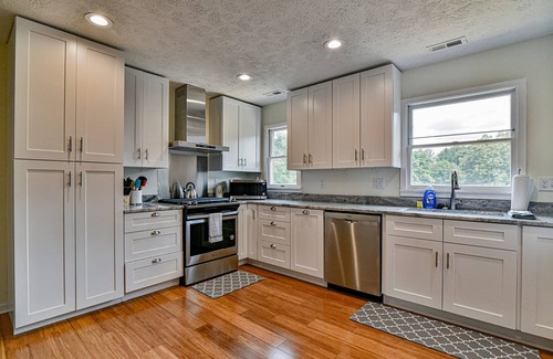 Asheville House | Family-Friendly Aiken Rd Retreat with Game Room & Hot Tub