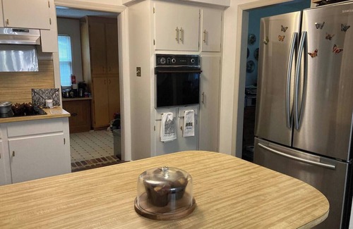 Aiken House | Family-Friendly Aiken Retreat with Breakfast Included