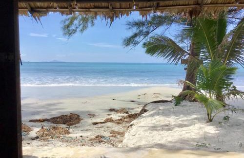 Ranong Resort | Oceanfront Bliss at Ailay: Guest Rated 8.5/10