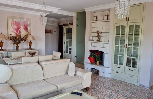 Avsallar Villa | Family-Friendly Villa with Hot Tub and Pet Amenities