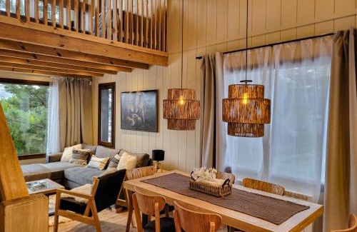 San Martin de los Andes Ski Chalet | Top-Rated Ailen de los Andes Deluxe with Hot Tub & Family Perks