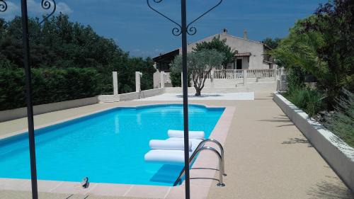 Neoules House | Idyllic Ailleurs Land - Provence: Rated 9.4 with Ocean Views