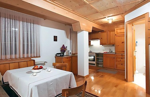 Gauertal Apartment | Inviting Ainhauser by Interhome: Lake View & Spa Bliss